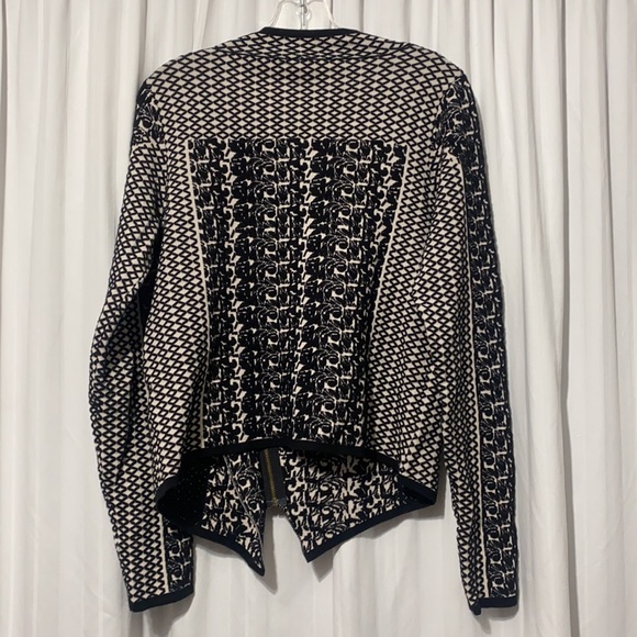 BKE Black and White Blazer - Picture 4 of 4